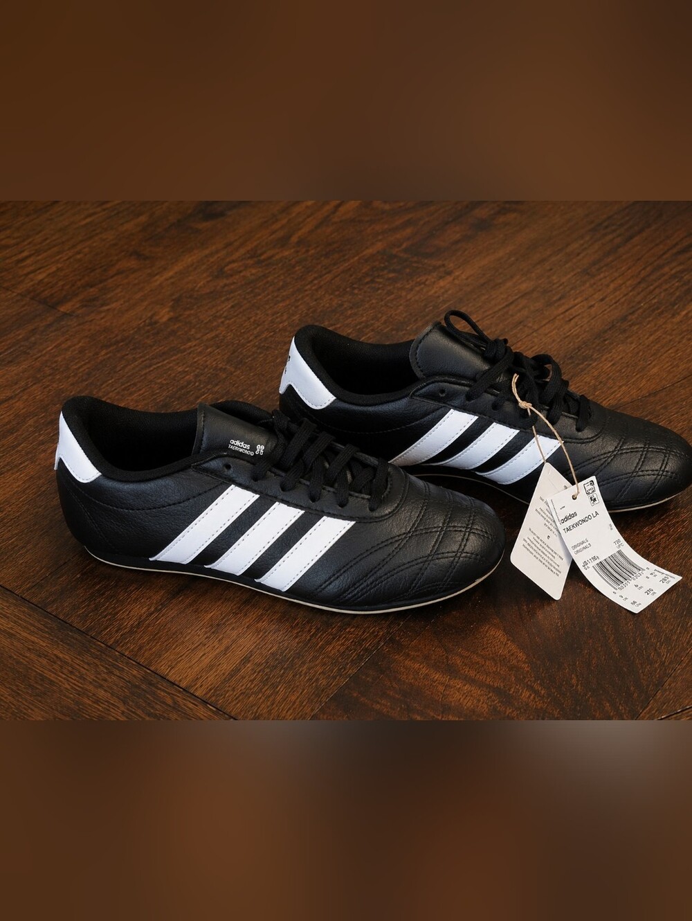 adidas Taekwondo LA Black/white Leather Sneakers JS1193 Originals women's